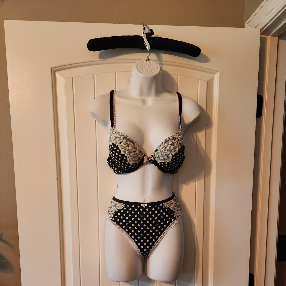 Victoria's Secret Bra